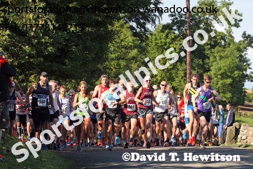 The start of the Tynedale Jelly Tea 10 Mile and 15 Mile Road Race, Hexham. Photo: David T. Hewitson/Sports for All Pics
